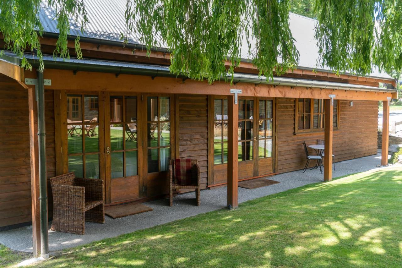 Wanaka Homestead Lodge & Cottages Extérieur photo