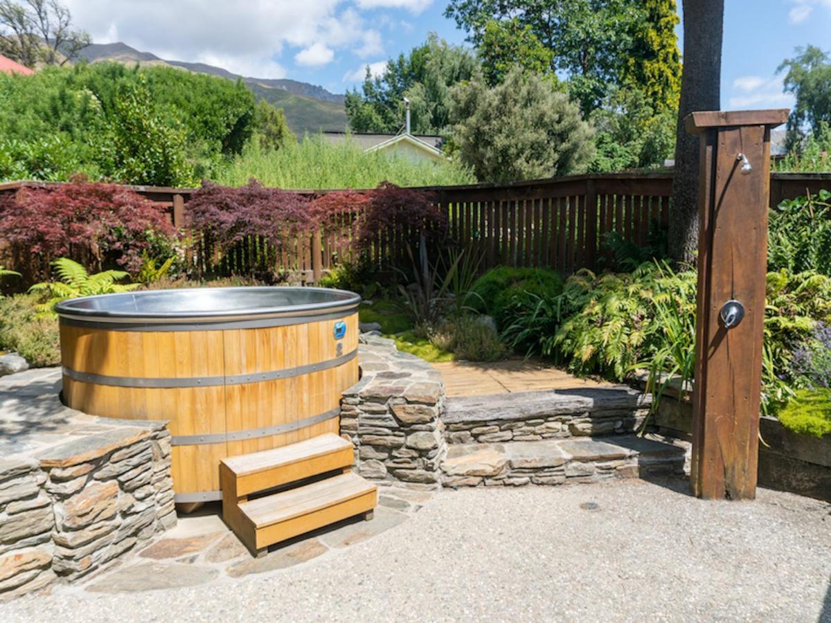 Wanaka Homestead Lodge & Cottages Extérieur photo